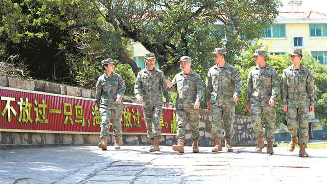 在黨的旗幟指引下·人才強(qiáng)軍丨強(qiáng)軍之道，要在得人