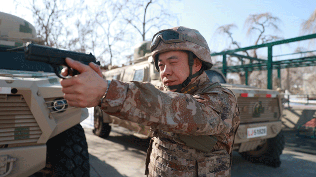 了不起的中國(guó)軍人丨王武紅：勇闖高峰只為無(wú)限可能